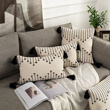 Laden Sie das Bild in den Galerie-Viewer, Bohemian Moroccan Fringe Pillowcase Cushion