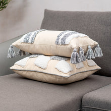 Laden Sie das Bild in den Galerie-Viewer, Flow Sofa Throw Pillow Chair Cushion Lumbar Pillow Tassel Moroccan Office Cushion