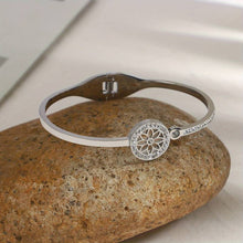 Charger l&#39;image dans la galerie, Exquisite Sunflower Stainless Steel Rhinestone Bracelet