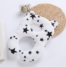 Cargar imagen en el visor de la galería, Beautiful Baby shape pillow