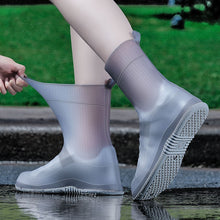 Load image into Gallery viewer, Waterproof And Non-slip Silicone Shoe Covers