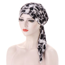 Charger l&#39;image dans la galerie, Curved Tail Turban Hat Flower