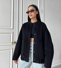 Charger l'image dans la galerie, Loose Casual European And American Style Stand Collar Large Pocket Solid Color Women's Coat