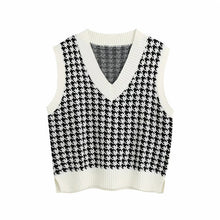 Laden Sie das Bild in den Galerie-Viewer, Houndstooth knitted vest vest