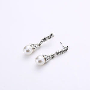 Angel Wing Pearl Necklace Earring Set for Occasions