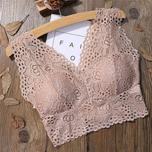 Laden Sie das Bild in den Galerie-Viewer, Lace Vest