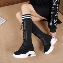 Cargar imagen en el visor de la galería, Breathable High-top Lace-up Women&#39;s Boots