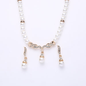 Angel Wing Pearl Necklace Earring Set for Occasions