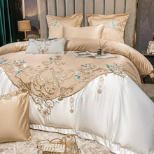 Charger l&#39;image dans la galerie, European Champagne Flower Embroidery Four-piece Luxury Bedding Cover Set