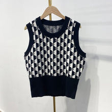 Charger l&#39;image dans la galerie, Diamond Jacquard Letter Geometric Vest Vest Women