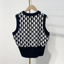 Charger l&#39;image dans la galerie, Diamond Jacquard Letter Geometric Vest Vest Women