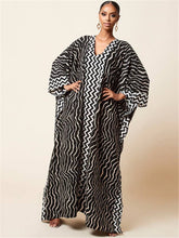 Charger l&#39;image dans la galerie, Striped Batwing Sleeve Kaftan, Loose V-Neck Kaftan Abbaya