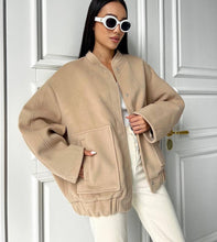 Charger l'image dans la galerie, Loose Casual European And American Style Stand Collar Large Pocket Solid Color Women's Coat