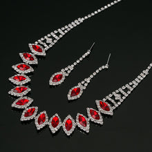 Charger l&#39;image dans la galerie, Japanese and Korean Bride Necklace and Earring Set