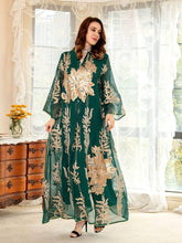 Cargar imagen en el visor de la galería, Embroidered Flower V-neck Abbaya, Elegant Long Sleeve Maxi