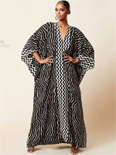 Charger l&#39;image dans la galerie, Striped Batwing Sleeve Kaftan, Loose V-Neck Kaftan Abbaya