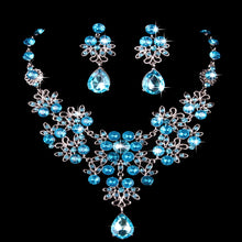 Charger l&#39;image dans la galerie, Butterfly Big Water Drop Necklace Earring Set for Occasions