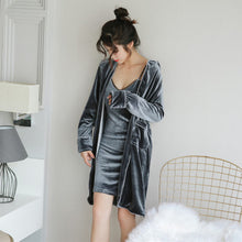 Charger l&#39;image dans la galerie, Ladies velvet three-piece pajamas