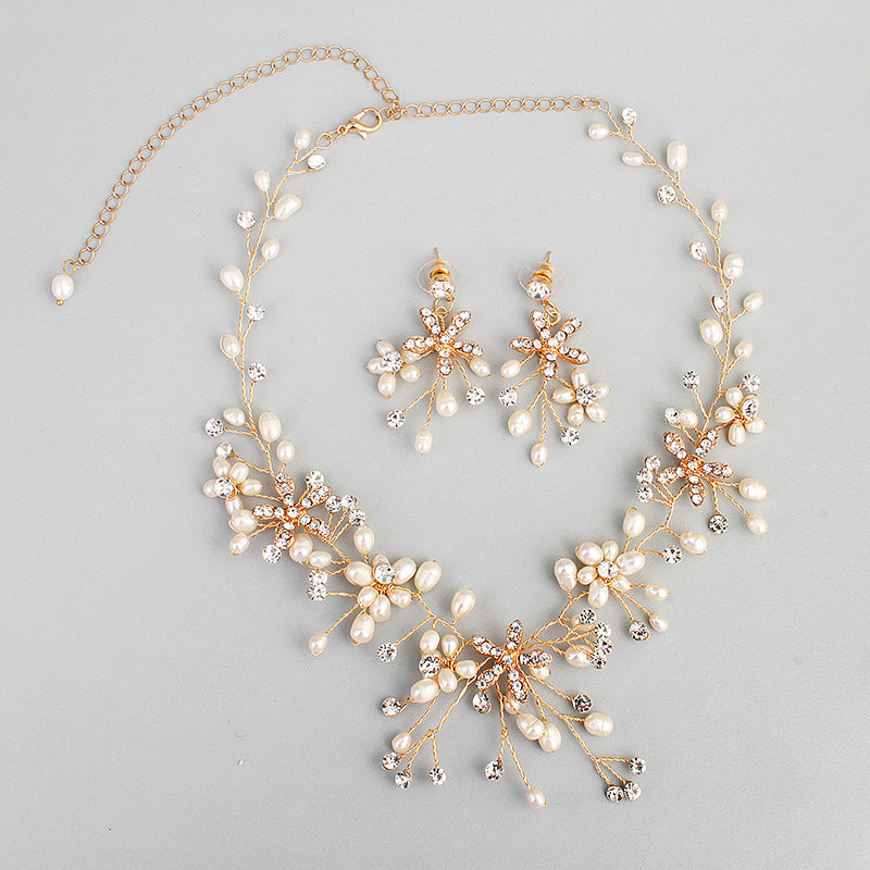 Pearl necklace and earring Accessories set for Occasions