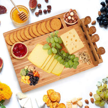 Laden Sie das Bild in den Galerie-Viewer, Bamboo cutting board bamboo tray cheese plate for your kitchen