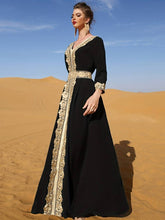 Charger l&#39;image dans la galerie, Lace Embroidered Tie Waist Abbaya, Elegant V-neck Contrast Trim Maxi Length Kaftan