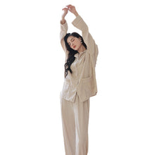 Cargar imagen en el visor de la galería, Velvet Pajamas Women's Long Sleeve Solid Color Cardigan Pyjama Suit