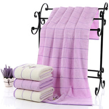 Charger l&#39;image dans la galerie, Lavender Soft Absorbent Embroidered Striped Bath Towel