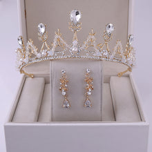 Cargar imagen en el visor de la galería, Korean Style Bridal Crown Earring Accessory Set for Occasions