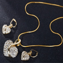 Cargar imagen en el visor de la galería, Petal Diamond Pendant Earring Necklace Set