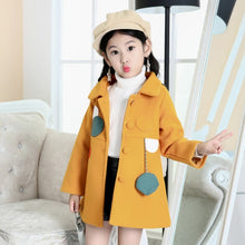 Cargar imagen en el visor de la galería, Girls Padded Lapel Color Matching Polka Dot Woolen Coat