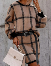 Laden Sie das Bild in den Galerie-Viewer, Large Plaid Pullover Long Sleeve Woolen Skirt Suit Two-piece Set