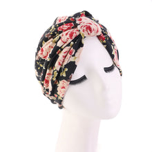 Laden Sie das Bild in den Galerie-Viewer, National Style Turban Hat With Satin Lining