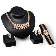 Charger l&#39;image dans la galerie, Bridal Necklace , ring and Earring Set for occasions