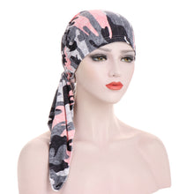 Charger l&#39;image dans la galerie, Curved Tail Turban Hat Flower