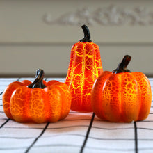 Cargar imagen en el visor de la galería, New Halloween Pumpkin Lantern Simulation Pumpkin LED Candle Lamp Resin Luminous Pumpkin