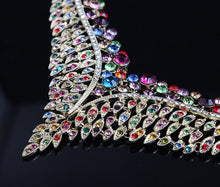 Cargar imagen en el visor de la galería, Full Rhinestone Color Clavicle Necklace And Earring Accessories Set for occasions