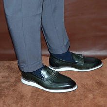 Cargar imagen en el visor de la galería, Slip-on leather Men&#39;s footwear