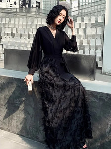 Black V-Neck Evening Dress With High-End Temperament