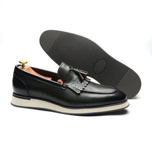 Cargar imagen en el visor de la galería, Slip-on leather Men&#39;s footwear