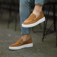 Cargar imagen en el visor de la galería, Solid Brown Slip-On  Sneakers for Men footwear