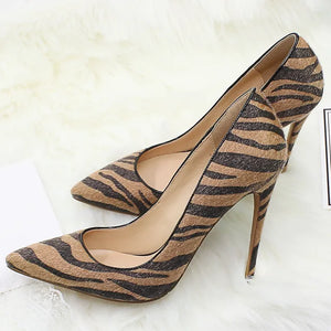 Woman Fashion Designer Leopard Pointed Toe Pumps Women Genuine Leather Thin High Heels Sexy Slip On Female Shoes Big Size