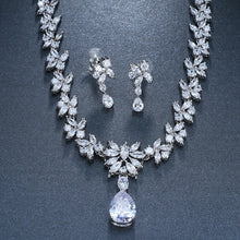 Charger l&#39;image dans la galerie, Exquisite Zircon Necklace Earring Set for Occasions