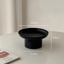 Laden Sie das Bild in den Galerie-Viewer, Round High Foot Fruit Plate Jewelry Storage Display Tray