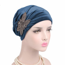 Charger l&#39;image dans la galerie, Beaded Flower Accessories Turban Hat Velvet Pleated Hood