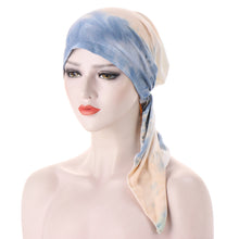 Charger l&#39;image dans la galerie, Curved Tail Turban Hat Flower