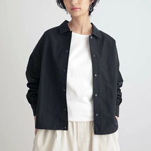 Laden Sie das Bild in den Galerie-Viewer, Japanese Style Solid Color Cardigan Shirt Women