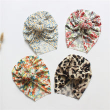 Charger l&#39;image dans la galerie, Floral Print Turban Hat