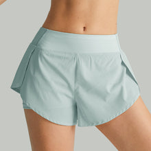 Cargar imagen en el visor de la galería, 2-IN-1 ACTIVE SHORTS