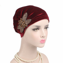 Charger l&#39;image dans la galerie, Beaded Flower Accessories Turban Hat Velvet Pleated Hood