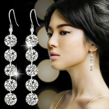 Cargar imagen en el visor de la galería, Five-piece Diamond Long Stay Tassel Earring